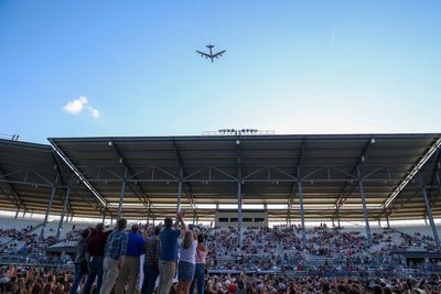 Air traffic controllers didn't warn a B-52 bomber crew about a nearby airliner, the Air Force says