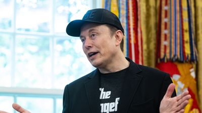 Is Musk’s Political Pivot Good for Tesla? Experts Weigh In
