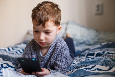 The Truth About Screens: 9 Apps Your Kids Use That Secretly Collect Data