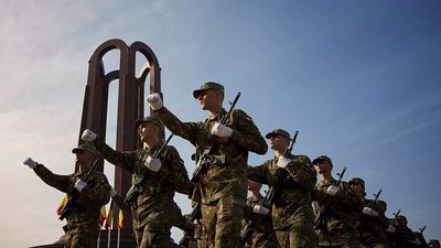 How young Romanians may contribute to EU rearmament efforts and earn some cash