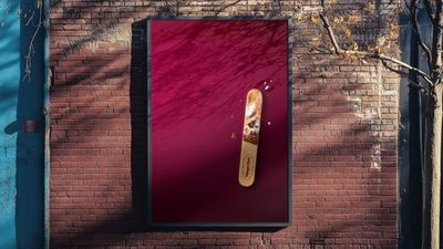 Häagen-Dazs’ new billboards give us nothing