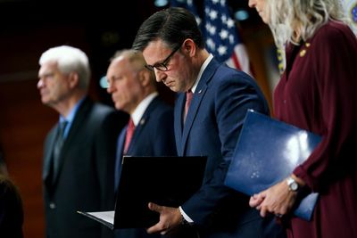 US House calls early summer recess to block voting on release of Epstein files
