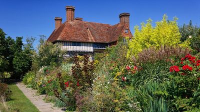 I visited a 15th-century garden in rural England – these are the things that will stay with me forever about the spellbinding Great Dixter