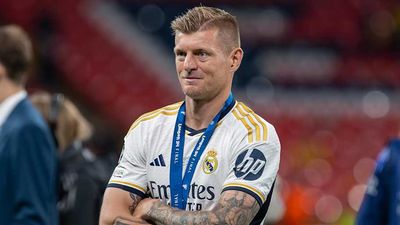 Four Midfielders Real Madrid Need to Sign to Finally Replace Toni Kroos