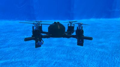 Students build new 'hybrid drone' — watch it fly in the air and then seamlessly dive underwater