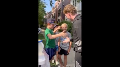 Cubs' Pete Crow-Armstrong Stops by Local Lemonade Stand in Adorable New Video