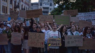 Thousands gather in Ukraine to protest as Zelenskyy signs bill weakening anti-corruption agencies