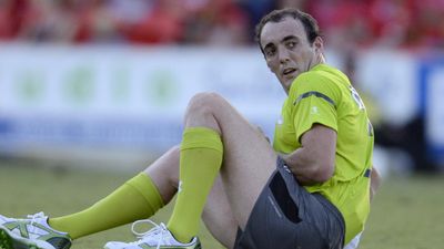 Ex-AFL umpire evaded police in 'panic' due to warrant