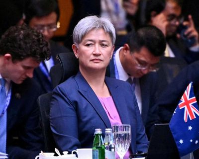 Trump offers ‘greatest chance’ for Gaza ceasefire, Penny Wong insists, as Australia condemns Israel actions