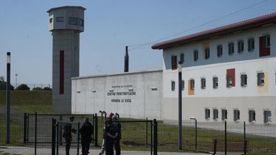France transfers first drug traffickers to be isolated in ultra-secure prison