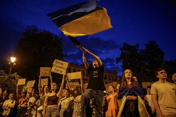 Protests in Ukraine after Zelensky approves bill curbing autonomy of anti-corruption agencies