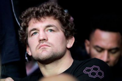 Ben Askren shares tearful update as former UFC star is finally released from hospital
