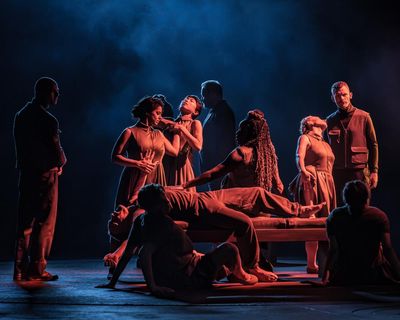 The Winter’s Tale review – Bertie Carvel is chilling as the RSC ramps up the thrills