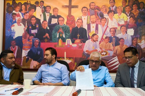 El Salvador's new wave of political exiles say history is repeating itself