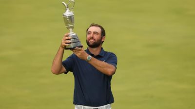 Tiger Woods's Ex-Coach Makes Stunning Comparison for Scottie Scheffler