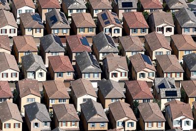 U.S. house sales drop as prices soar to record levels