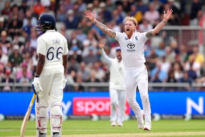 England battle to keep India in check on opening day of fourth Test