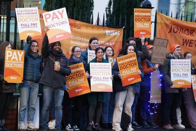 Medics issue patient safety warning over union’s approach to strikes