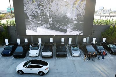 Tesla Reports 16% Profit Drop To $1.2 Bn On Lower Auto Sales