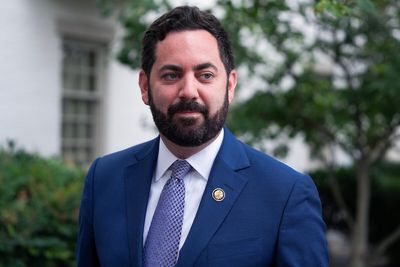 Lawler will seek reelection to New York swing seat, passing on run for governor - Roll Call