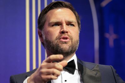 JD Vance met with protests during Nantucket visit