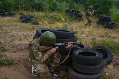 State Department approves $322 million in proposed weapons sales to Ukraine