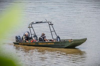 Three men who went missing while fishing found dead in Mississippi River