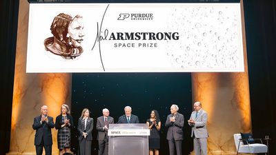 New Neil Armstrong Prize to honor achievements in space