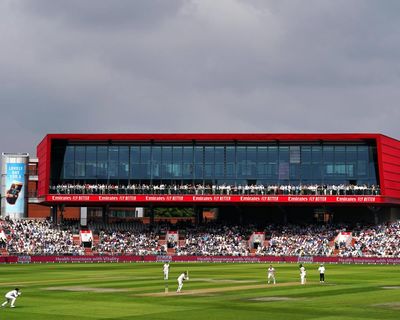 Duckett and Crawley put England in charge of fourth Test against India on day two – as it happened