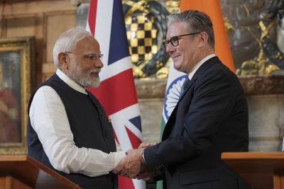 Starmer hails ‘historic day’ as Modi visits for signing of UK-India trade deal