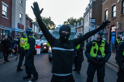 Epping disorder a ‘signal flare’ for further unrest this summer, police federation warns as protests continue