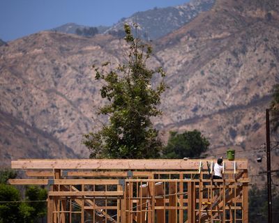 LA’s main utility to pay wildfire victims although cause of blaze undetermined