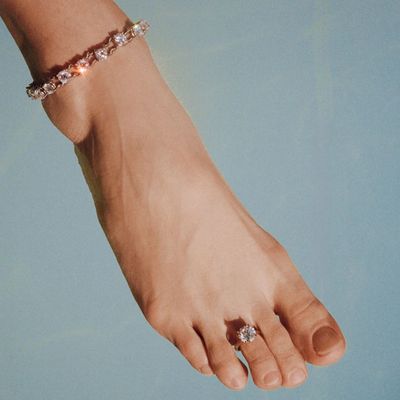 Is a $3K Diamond Toe Ring the Most Ridiculous Summer Trend Yet?