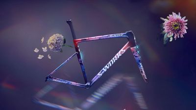 Demi Vollering’s dream, depicted in carbon: Specialized unveils limited-edition Tarmac SL8