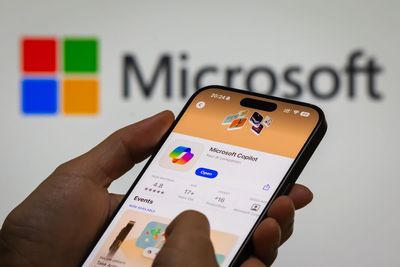 Microsoft makes me hate how much I love its products — so I’m making a fresh start with my new Galaxy Z Fold 7