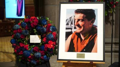Football great, politician and health campaigner hailed