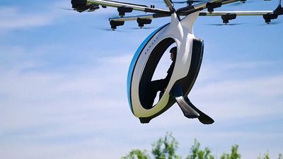 Can this ‘Air Scooter’ cross the English Channel safely? Franky Zapata attempts new feat