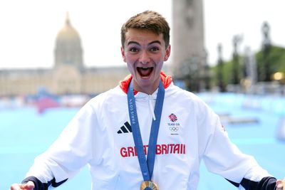 Alex Yee ‘energised’ by London Marathon experience before triathlon return