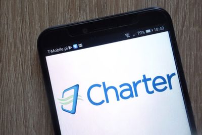 Charter Stock Slides Despite Revenue Beat—Mobile Gains Offset By Internet, Video Subscriber Losses
