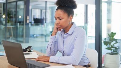 This Is the No. 1 Mistake Americans Make During a Recession, Says Financial Expert