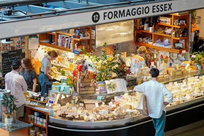 As food prices rise, Mamdani wants public grocery stores in New York. Can it work?