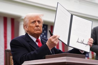 Trump’s trade deals are illegal, Piper Sandler warns, predicting a Supreme Court smackdown by June 2026