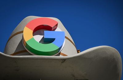 Try clothes on (online) before you buy with new Google tool