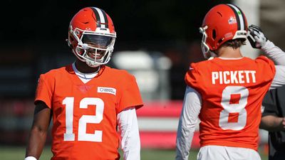 Browns Reporter Shares Classy Move Shedeur Sanders Made for Teammate During Interviews
