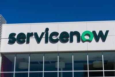 ServiceNow: The 2nd Wave of AI Spending Is Here