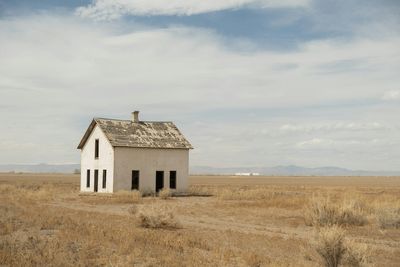 9 Cases Where DIY Work Led to Foreclosure