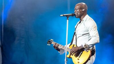 “The revised big board du jour”: Seal, a self-confessed guitar pedal fanatic, shares the secrets of his pedalboard – and it's filled with surprise boutique stompboxes