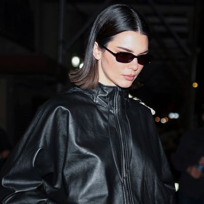 Kendall Jenner Revives Her Now-Signature Capri Pants With a $3,350 The Row Bag