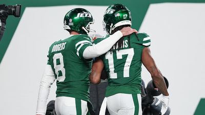 Davante Adams Reflects on Reuniting With Aaron Rodgers on Jets Last Season