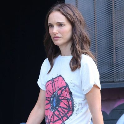 Natalie Portman Swaps Chunky Sneakers for Boho Wedge Sandals